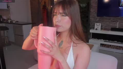   - independient model online show from June 20, 2026, 2:14 am