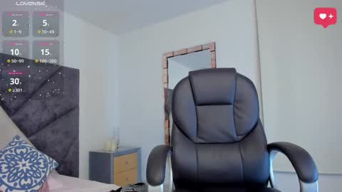      online show from October 11, 2025, 12:10 am