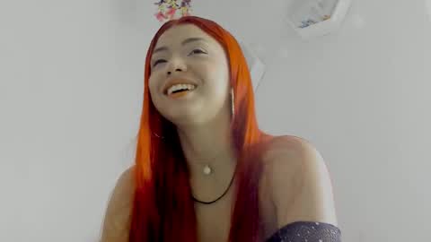 Saray  online show from December 15, 2025, 7:18 pm