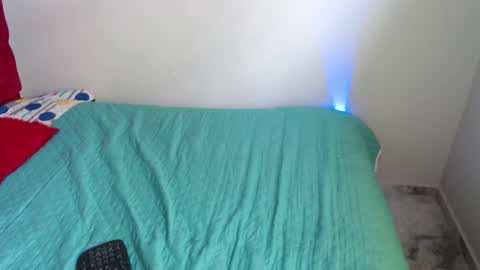 Snapshot of saray_honey1 chatting on February 27, 2025, 6:53 pm saray online show from February 27, 2025, 6:53 pm