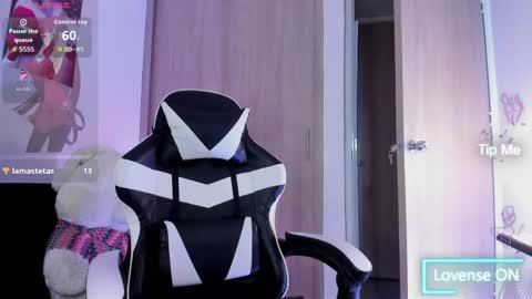 Saray Mendoza online show from April 15, 2026, 11:27 pm