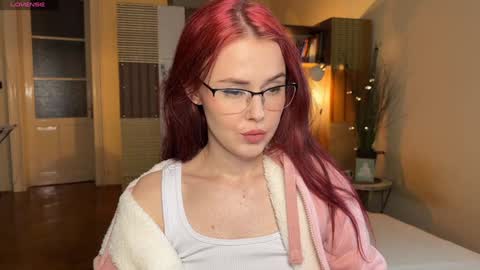 Snapshot of sargonium909 chatting on January 29, 2025, 8:25 pm Veronika online show from January 29, 2025, 8:25 pm