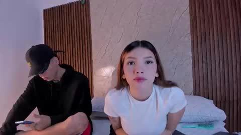  SARIYA Y ALEXIS  online show from March 24, 2026, 11:15 am