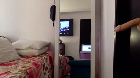 Snapshot of saritah_r chatting on January 29, 2025, 9:28 pm saritha online show from January 29, 2025, 9:28 pm