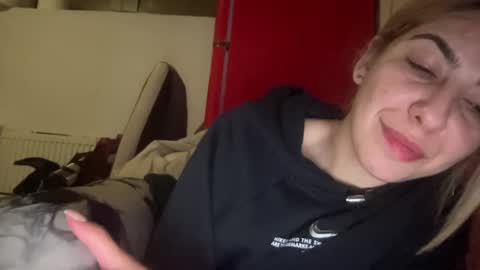 Sarrah online show from January 30, 2025, 12:18 am