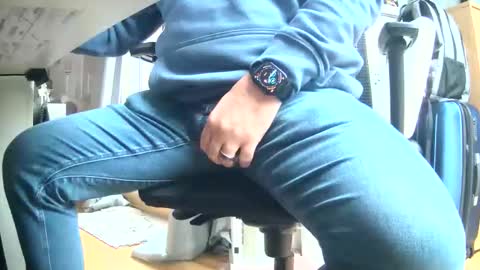 Snapshot of saschaalesi1976 chatting on November 16, 2025, 12:44 pm saschaalesi1976 online show from November 16, 2025, 12:44 pm