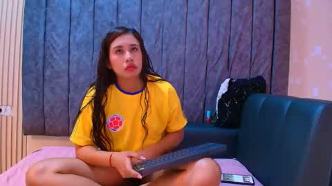 Snapshot of sasha_and_lia chatting on June 27, 2026, 1:28 pm sasha_and_lia online show from June 27, 2026, 1:28 pm
