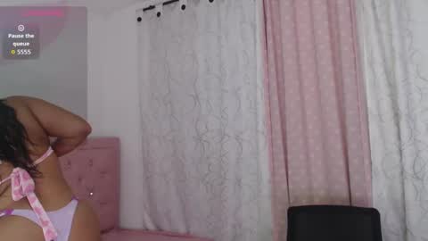 sasha_bigboobs_ online show from July 5, 2026, 10:39 pm