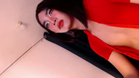 Snapshot of sasha_blade chatting on January 27, 2025, 4:43 pm Sasha online show from January 27, 2025, 4:43 pm