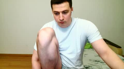 sasha_calvin online show from April 14, 2026, 7:31 pm