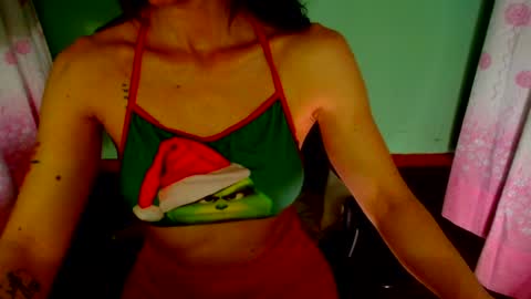Snapshot of sasha_spears chatting on December 12, 2024, 3:48 pm sasha_spears online show from December 12, 2024, 3:48 pm