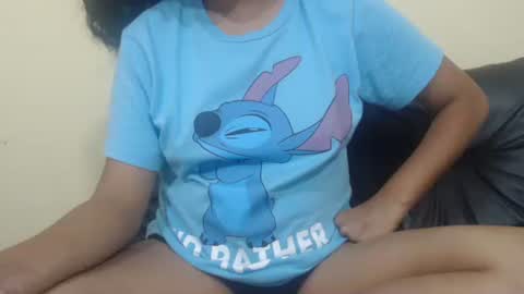 sasha_unlimtd online show from December 18, 2025, 3:12 am