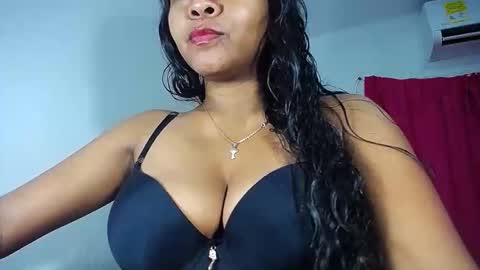 sashabreck1 online show from April 6, 2026, 7:59 pm