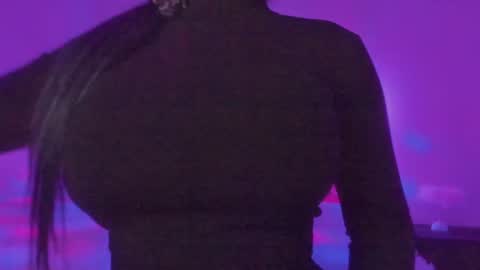 Snapshot of sashachase chatting on December 29, 2024, 4:48 am Sasha online show from December 29, 2024, 4:48 am