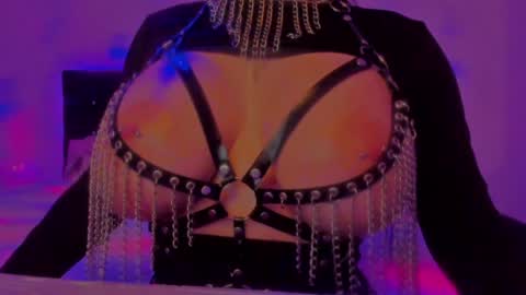   Sasha   online show from February 2, 2025, 5:42 am