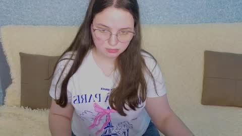 Sasha online show from April 3, 2026, 2:26 pm
