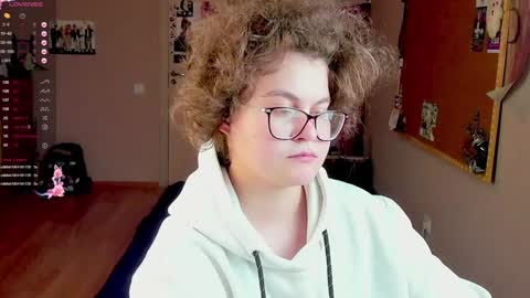 .Alexandra online show from December 19, 2024, 1:07 am