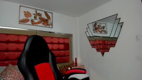 Snapshot of saskiagrendel chatting on September 25, 2025, 6:22 pm saskiagrendel online show from September 25, 2025, 6:22 pm