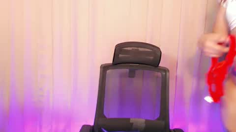 Snapshot of sassyffyra69 chatting on January 21, 2025, 7:47 am MARIO LABO online show from January 21, 2025, 7:47 am