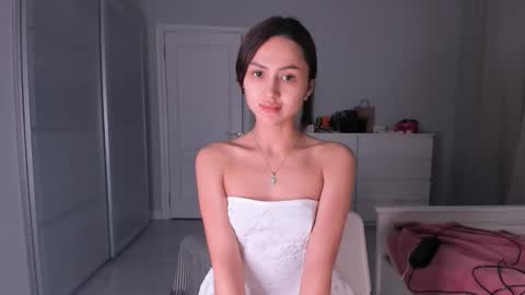 Ksenya online show from February 20, 2026, 4:07 pm