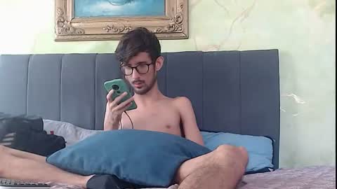sasuke_bigcock online show from July 10, 2026, 1:36 pm