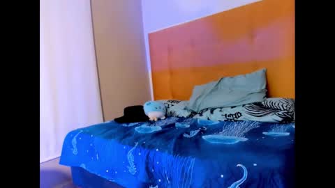 Evans Williams online show from February 3, 2025, 1:19 am