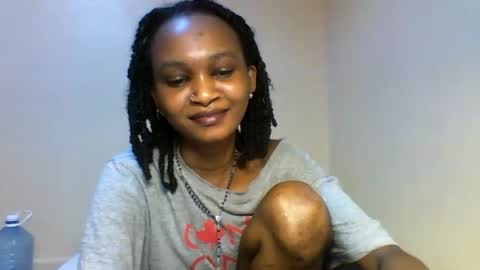 Snapshot of sasy_tina chatting on February 16, 2026, 12:51 am Tina online show from February 16, 2026, 12:51 am