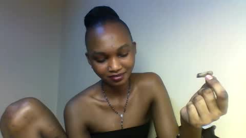 Snapshot of sasy_tina chatting on February 20, 2026, 12:51 am Tina online show from February 20, 2026, 12:51 am