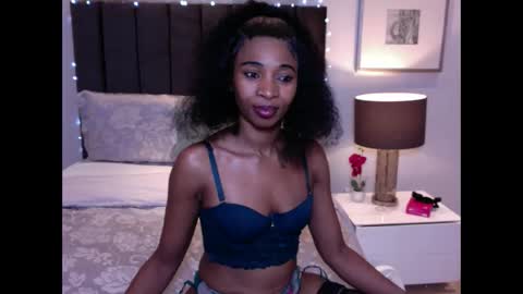 Snapshot of sasyylissaa chatting on May 4, 2026, 11:01 pm sasyylissaa online show from May 4, 2026, 11:01 pm