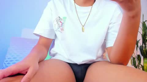 Snapshot of satanas_333 chatting on February 3, 2026, 6:40 am online show from February 3, 2026, 6:40 am