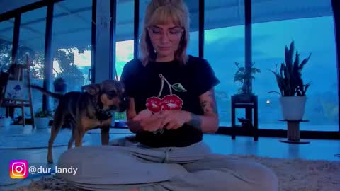 im Jessi  Independet Model  online show from February 5, 2026, 10:47 pm