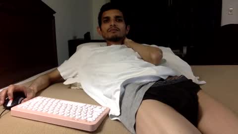 Snapshot of satrcam chatting on December 3, 2024, 11:13 pm dnik online show from December 3, 2024, 11:13 pm