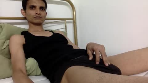 Snapshot of satrcam chatting on October 22, 2025, 9:47 pm dnik online show from October 22, 2025, 9:47 pm