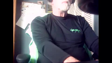 Snapshot of satyr64 chatting on April 23, 2026, 2:41 pm satyr64 online show from April 23, 2026, 2:41 pm