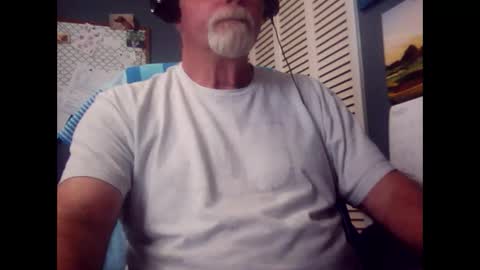 Snapshot of satyr64 chatting on May 4, 2026, 4:36 pm satyr64 online show from May 4, 2026, 4:36 pm