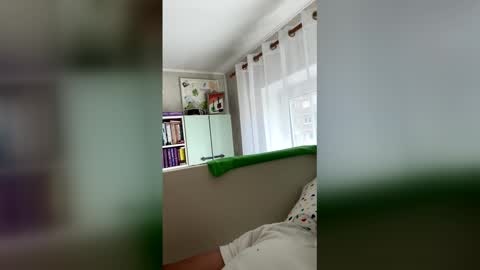 satyryconus online show from April 19, 2026, 1:21 pm