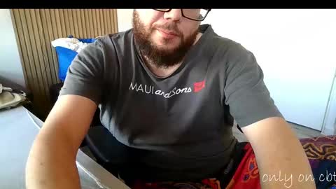 Snapshot of saucybonjo chatting on February 14, 2025, 10:36 pm Ben online show from February 14, 2025, 10:36 pm