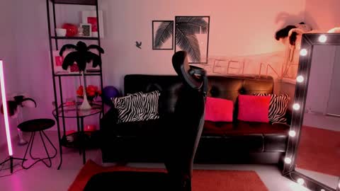 save the qween online show from January 27, 2025, 10:49 am