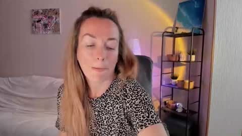 save the qween online show from September 13, 2025, 7:30 am