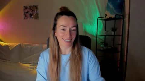 save the qween online show from December 5, 2025, 6:55 am