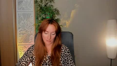 Snapshot of save_the_qween chatting on June 29, 2026, 10:15 am save the qween online show from June 29, 2026, 10:15 am
