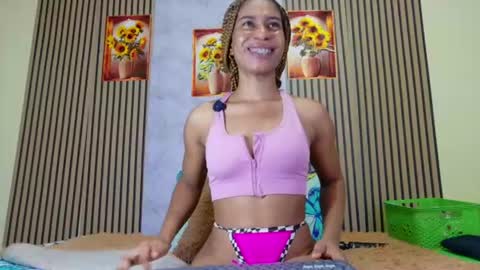 Snapshot of savory_pussy18 chatting on June 18, 2026, 12:20 pm savory_pussy18 online show from June 18, 2026, 12:20 pm