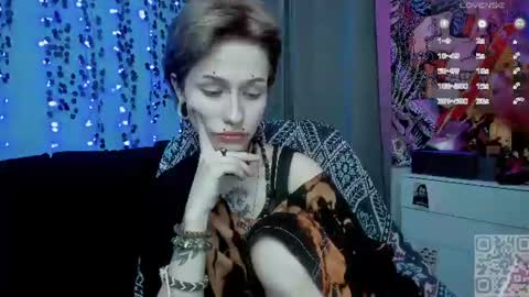 Snapshot of say_mary chatting on June 30, 2026, 11:00 am pronoun she. name Mary. age 21. online show from June 30, 2026, 11:00 am