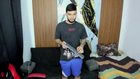 Snapshot of say_tony chatting on December 4, 2025, 5:28 am say_tony online show from December 4, 2025, 5:28 am