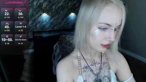 Anges online show from January 14, 2026, 4:12 pm