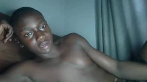 saylich online show from November 24, 2025, 4:23 am