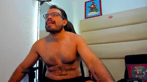 sebastian   muscleman  daddy   the better  latin  lover   online show from November 28, 2025, 11:13 am