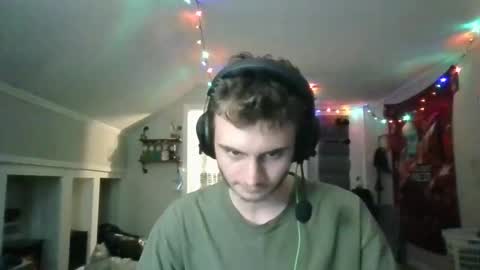 Snapshot of sc71nt chatting on February 13, 2025, 4:22 am sc71nt online show from February 13, 2025, 4:22 am