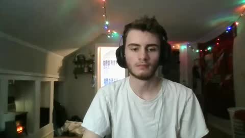 Snapshot of sc71nt chatting on February 14, 2025, 3:15 pm sc71nt online show from February 14, 2025, 3:15 pm