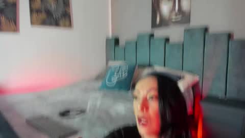 Scarleth online show from October 28, 2025, 7:49 pm